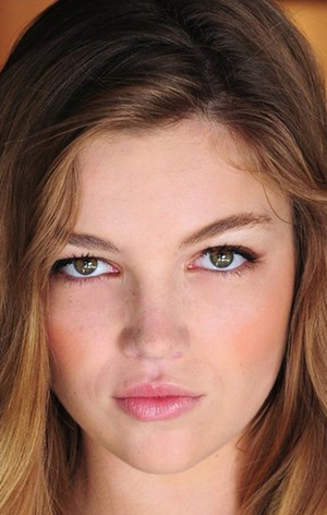 Lili Simmons - actress - biography, photo, best movies and TV shows