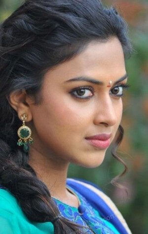 Амала Пол (Amala Paul)