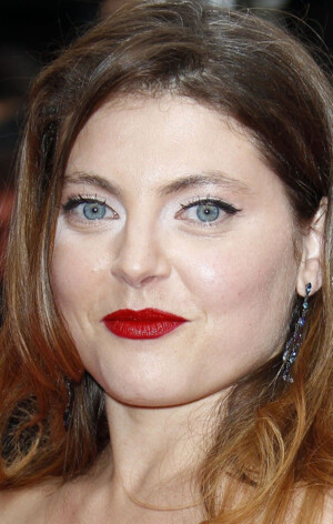 Лайла Жұлдызмен анальды секс