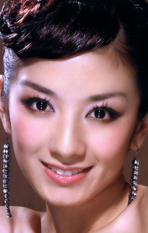 Хуанг Йи (Huang Yi)