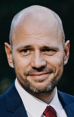 Maksim Bespaliy (Максим Беспалый)