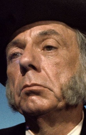 Генри Джонс (Henry Jones)
