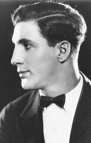 Джордж Маргилл (George Magrill)