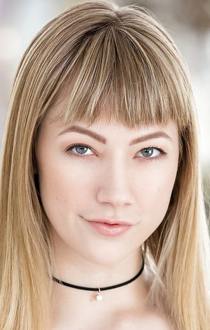 Ivy Wolfe - actress, writer - biography, photo, best movies and TV shows