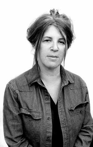 Мелані Джонс (Melanie Jones)