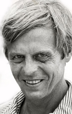 Джордж Плимптон (George Plimpton)