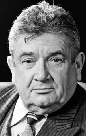 Евгений Весник