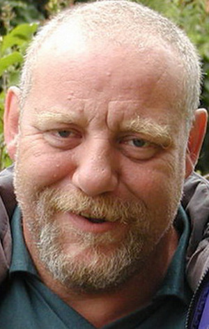 Дэйв «Скуотч» Уорд (Dave «Squatch» Ward)