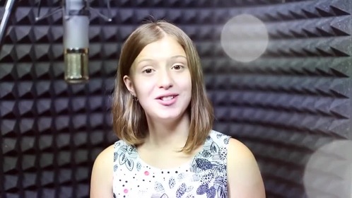 Alina Kukushkina - actress, dubbing: russian
